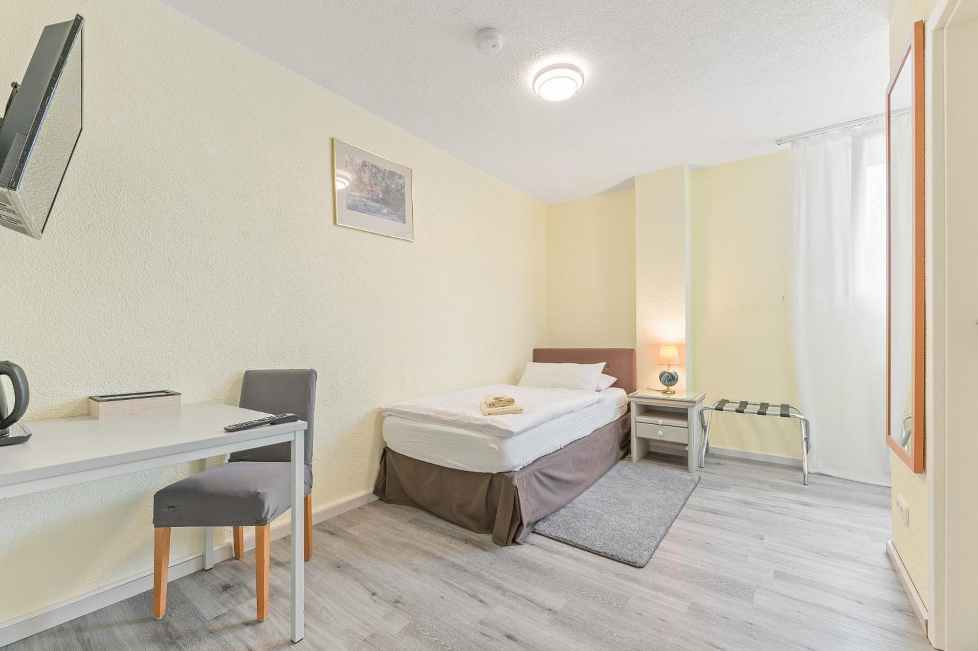 Businesshotel Lemon Suites Self Check-In Messe Airport Mit Kueche - Monteure Willkommen Neuhausen auf den Fildern Ruang foto